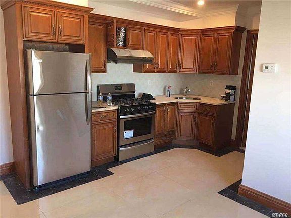 4th image of 43-14 212th St Floor 2