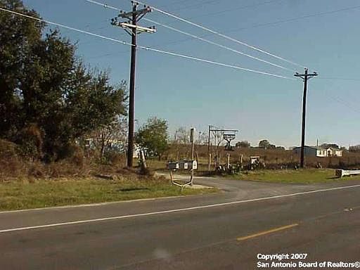 4th image of 000 ADCOCK LANE