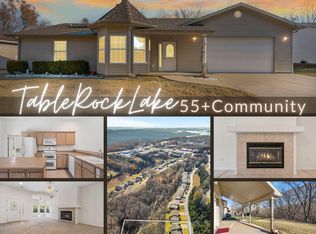 190 Starrville Ln, Reeds Spring, MO 65737