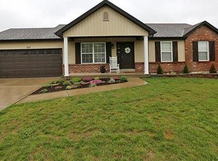 507 Prairie Creek Ct, Wentzville, MO 63385