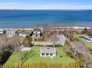 11 Ninevah Pl, Sag Harbor, NY 11963