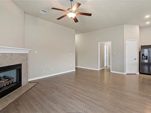 5th image of 7416 Masters Dr