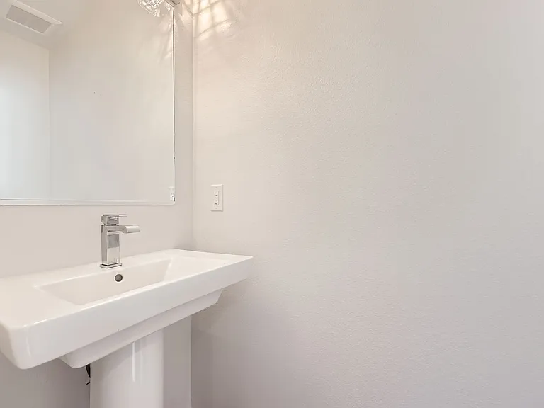 2848 W 24th Ave #4 — Photo 10