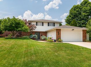 4277 Kenmont Pl, Columbus, OH 43220