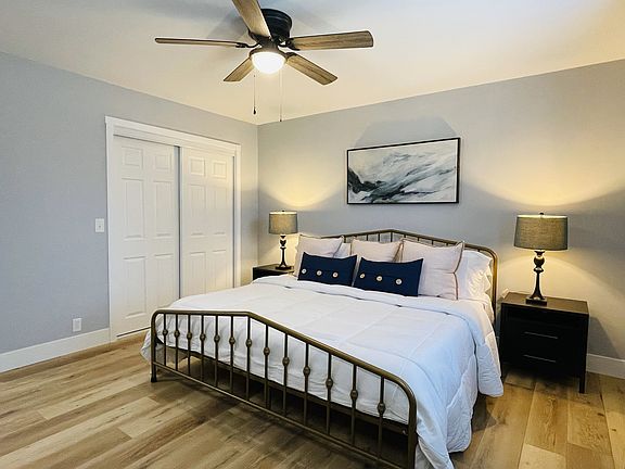 5th image of 1281 Woodvale Dr