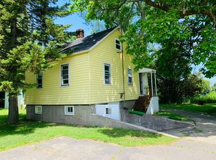 148 Riverbank Rd, Northampton, MA 01060