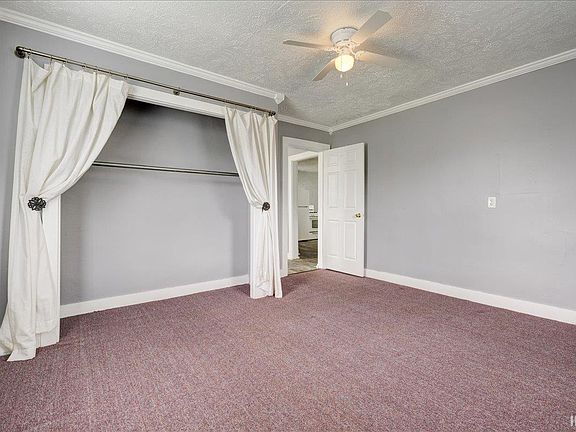 5th image of 709 Vine St