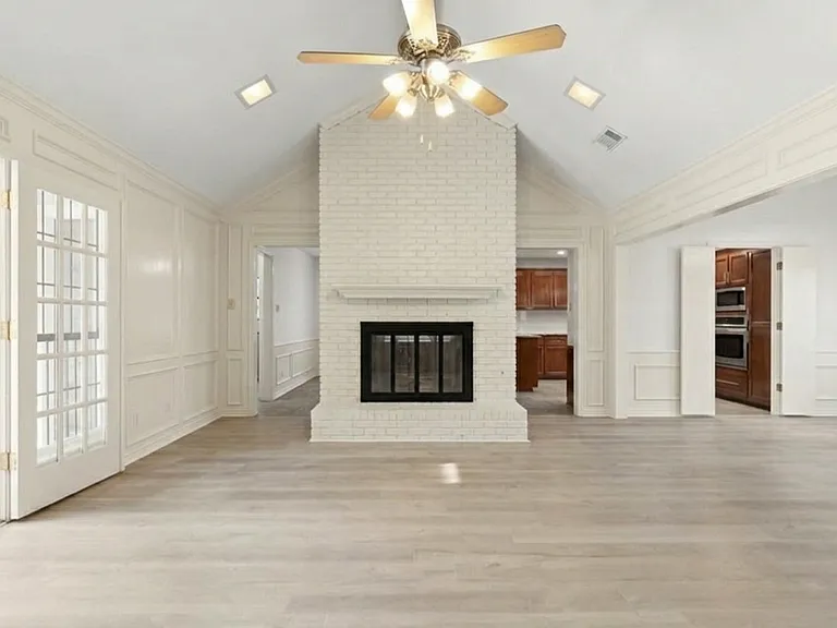 3420 Portside Ln — Photo 4