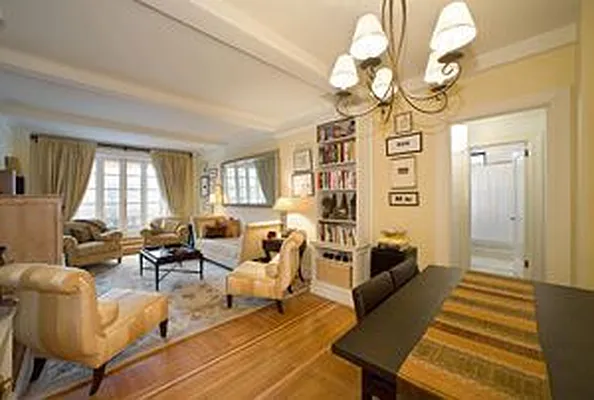 Sold by Douglas Elliman | media 24