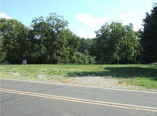 540 Providence Rd, Roxboro, NC 27573