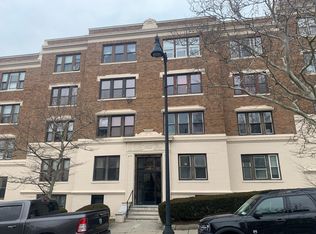 1656 Commonwealth Ave #1, Brighton, MA 02135