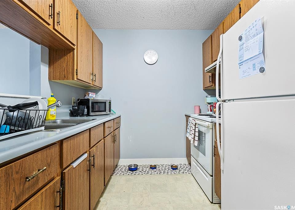 4008 Dewdney Ave Regina, SK, S4T1A2 Apartments for Rent Zillow