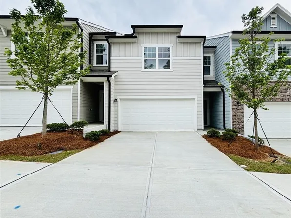 3026 Osier Cir, Douglasville, GA 30135