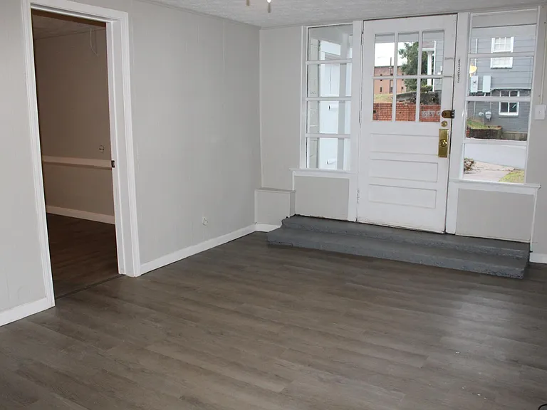 301B Park Ave — Photo 5