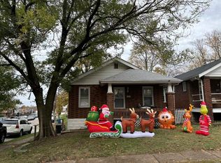 8221 Saint Charles Ln, Saint Louis, MO