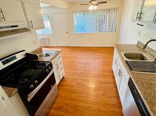 Pinewood Park Apartments, Anaheim, CA 92804