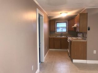 25 Lucas St #3, Pawtucket, RI 02860
