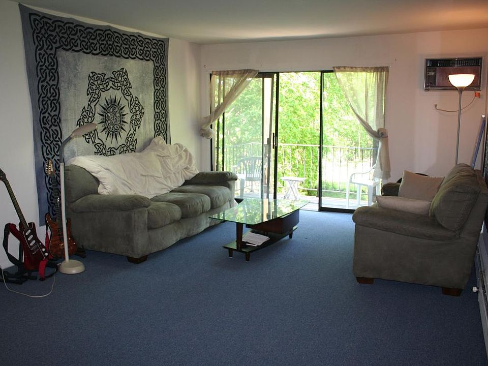2nd image of 45 Drew Ave APT 5