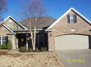 4301 W Braymore Dr, Rogers, AR 72758