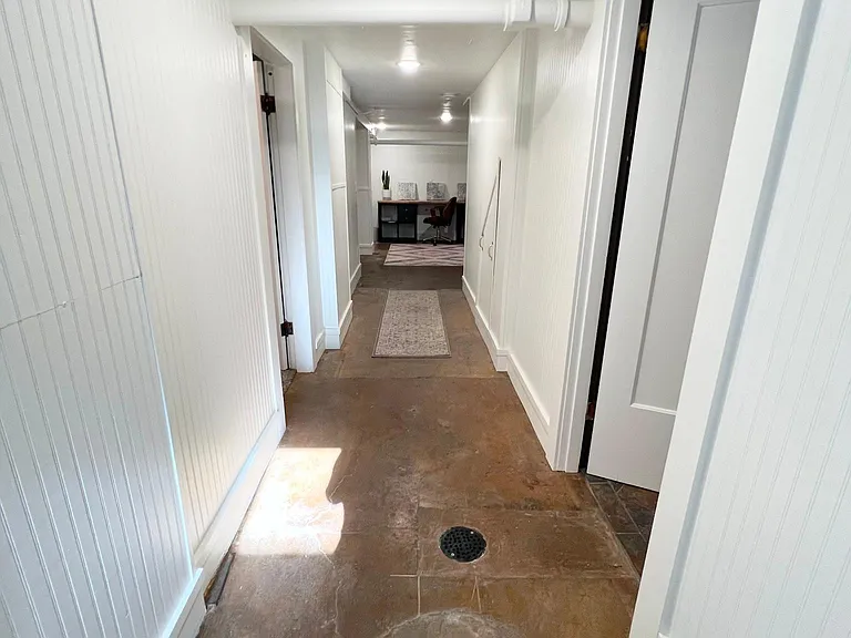2520 Jefferson Ave — Photo 44