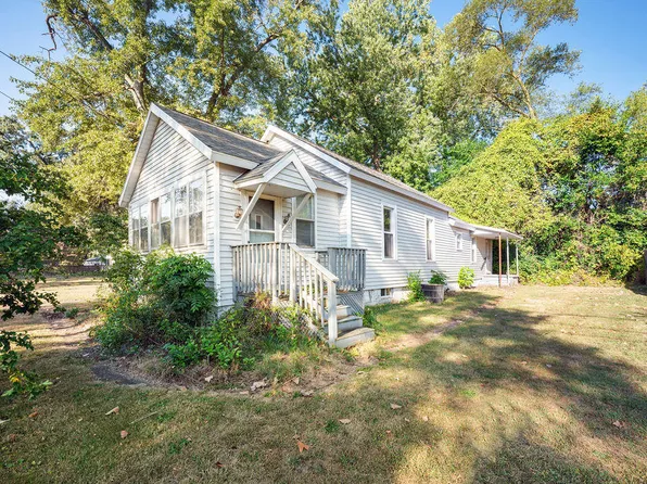 1240 Rose Dr, Niles, MI 49120