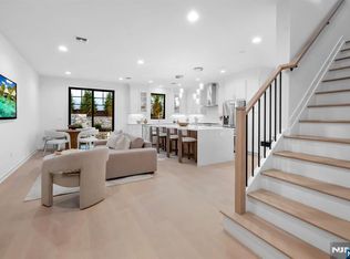 19 Fey Pl, Oradell, NJ 07649