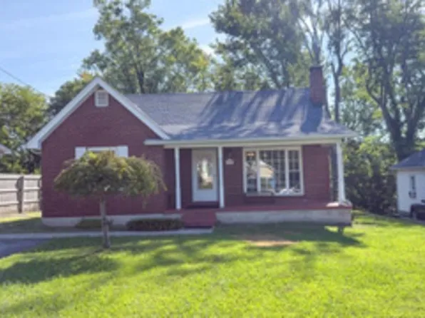 110 Lexington Dr, Glasgow, KY 42141