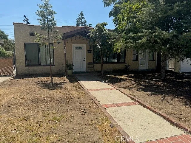 430 Ivy St — Photo 14