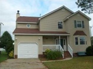 29 Saint Johns Dr, Hampton, VA 23666