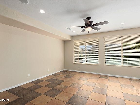 5th image of 26631 W RUNION Drive