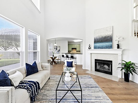 5th image of 506 Olympic Dr