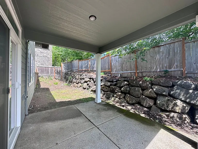 11732 SE Golden Eagle Ln — Photo 32