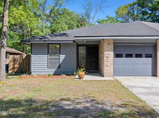 7462 Colony Cove Ln, Jacksonville, FL 32277