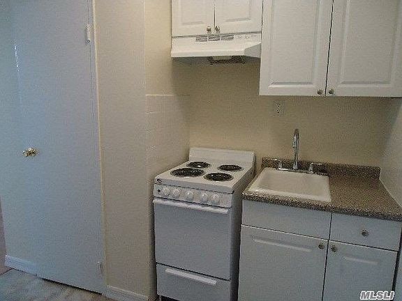 2nd image of 774 W Beech St APT 6