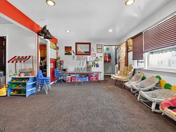 5th image of 241 Halsted St