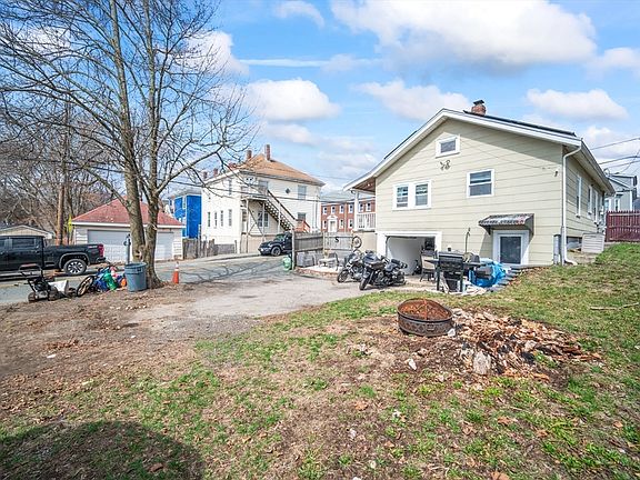 4th image of 35 Sylvester St
