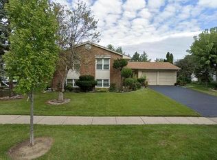 1444 Worden Way, Elk Grove Village, IL 60007