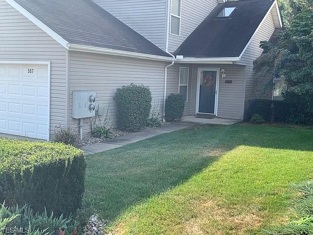 1st image of 587 Hilltop Terrace Dr