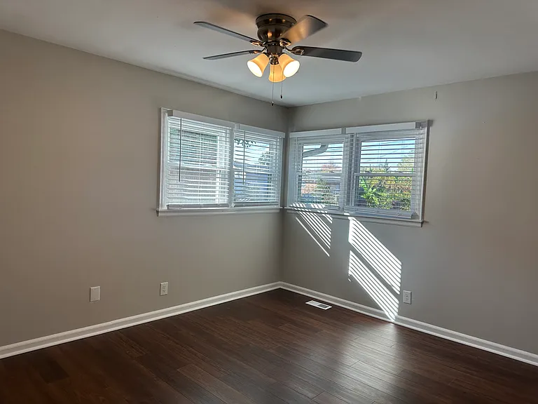 4206 Holmes Ave NW — Photo 16