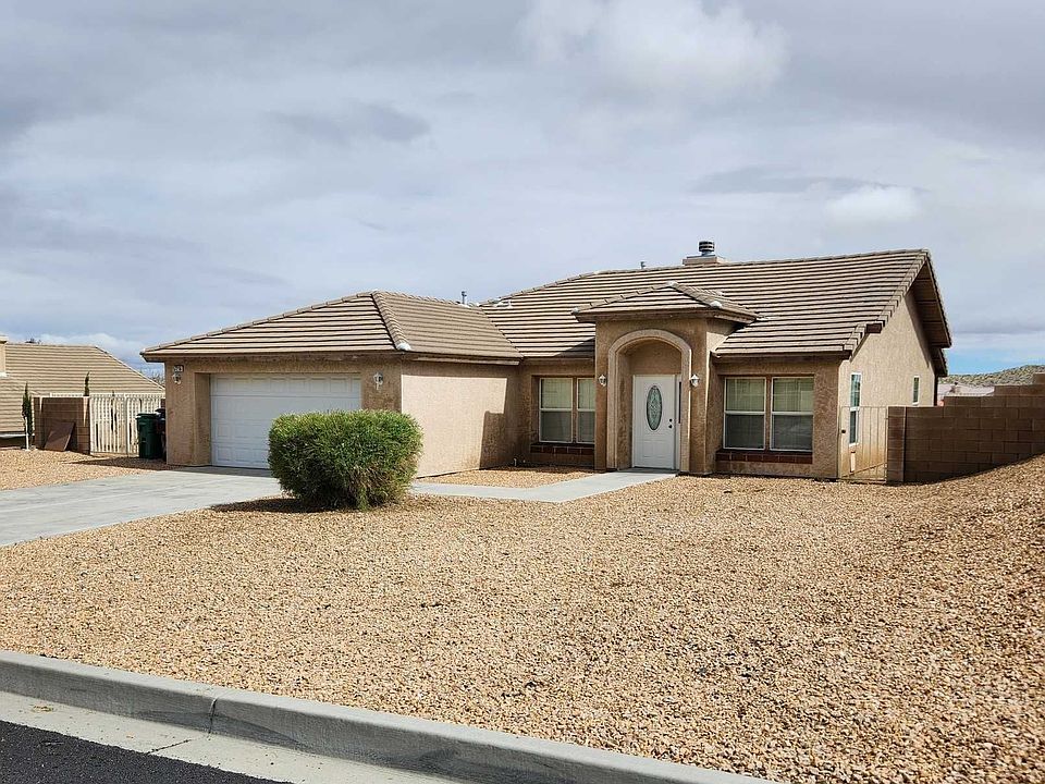 1st image of 57216 Aranza Ct