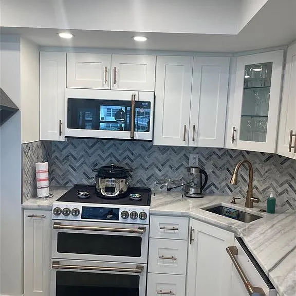 3800 Galt Ocean Dr #204 — Photo 8