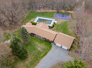 845 Main Rd, Milford, ME 04461