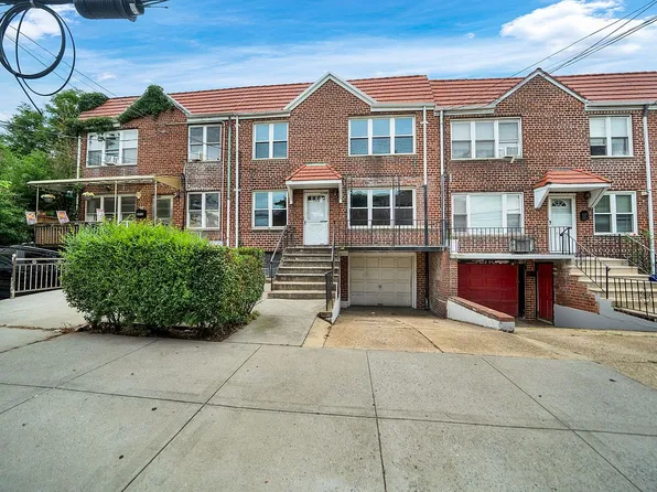 6208 102nd St, Rego Park, NY 11374