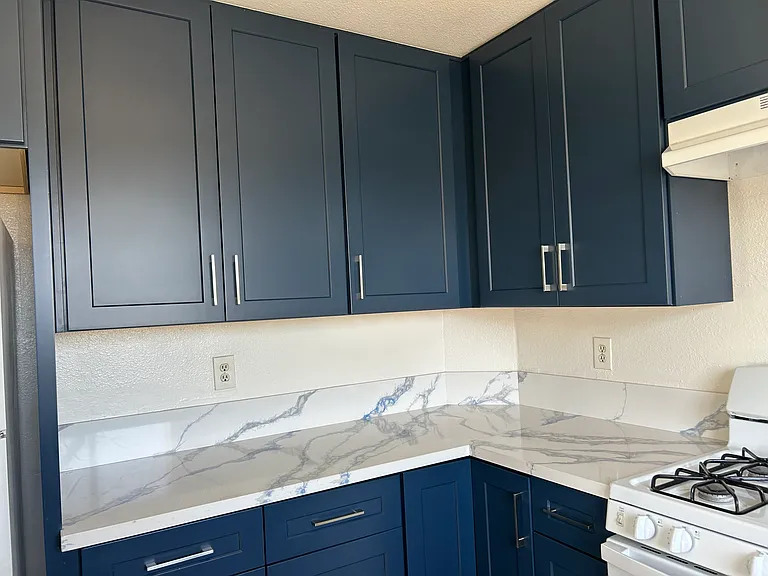 686 Carefree Dr — Photo 7