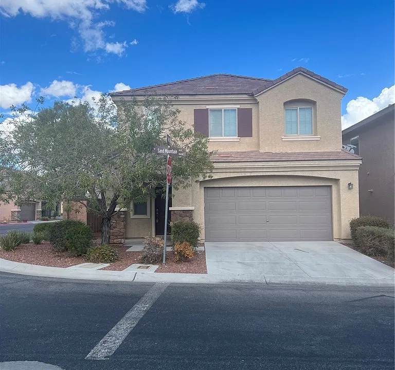10658 Sand Mountain Ave