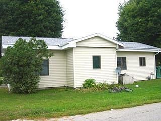 2nd image of 1513 Muncie Pike
