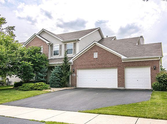 3rd image of 2641 Barrington Dr