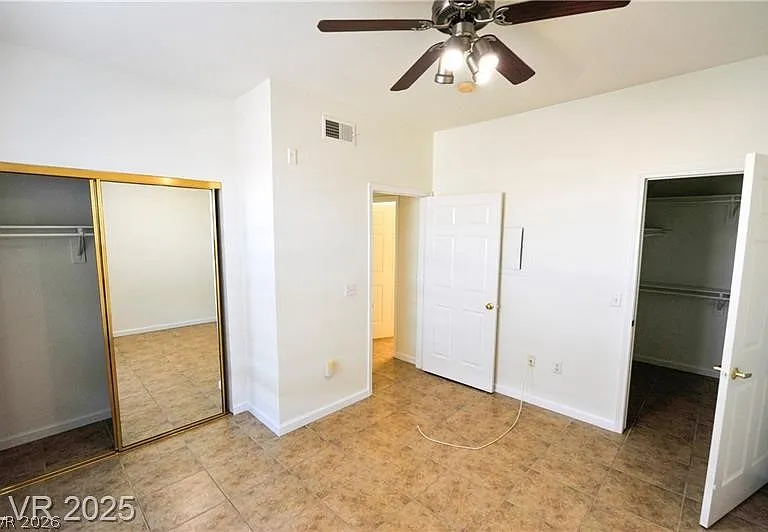 231 W Horizon Ridge Pkwy #1113 — Photo 17