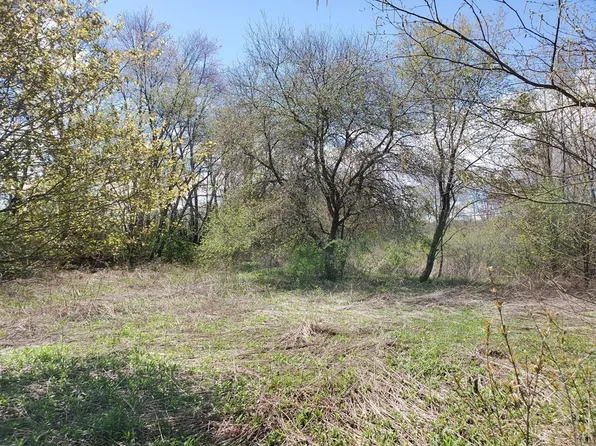 18-20 Old, North Brookfield, MA 01535