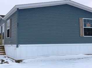 521 Continental Cir, Davison, MI 48423